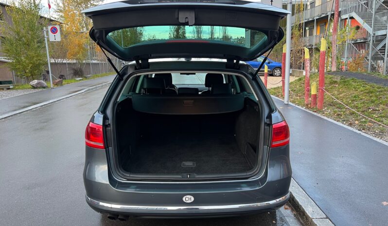 VW Passat Variant 1.8 TSI Comfortline DSG (Kombi) voll